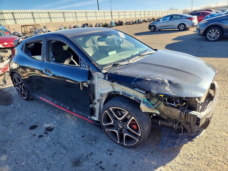 Фото 4 - HYUNDAI VELOSTER