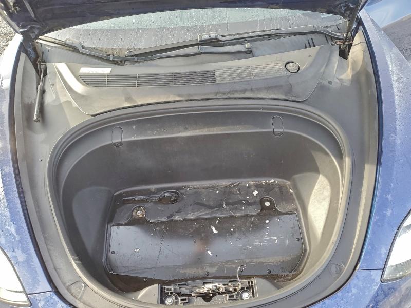 Фото 11 - TESLA MODEL 3