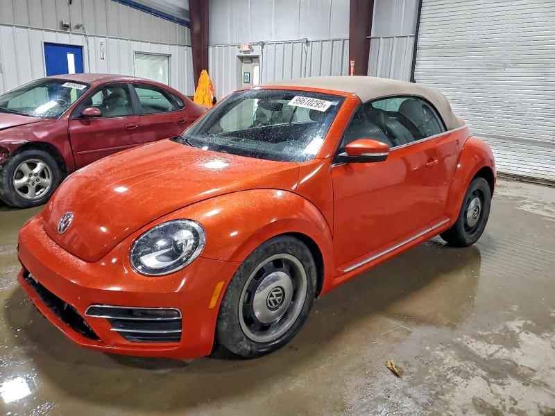 Фото 1 - VOLKSWAGEN BEETLE