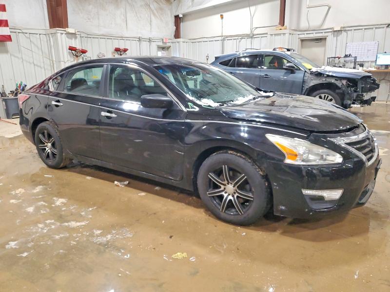 Фото 4 - NISSAN ALTIMA