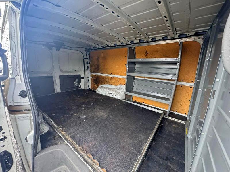 Фото 6 - NISSAN NV