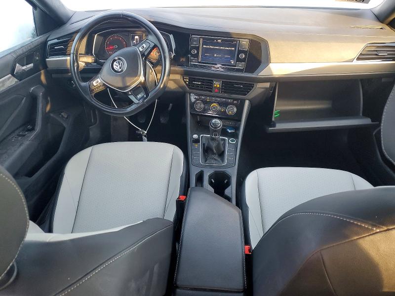 Фото 8 - VOLKSWAGEN JETTA