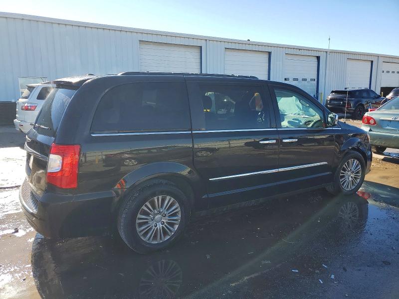 Фото 3 - CHRYSLER MINIVAN