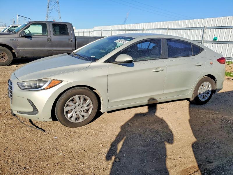 Фото 1 - HYUNDAI ELANTRA