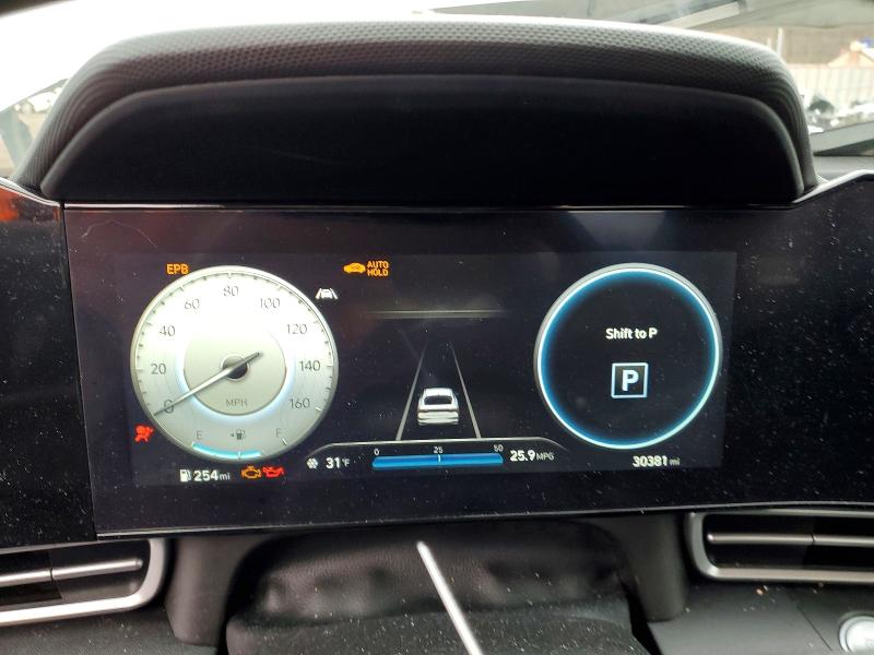 Фото 9 - HYUNDAI ELANTRA