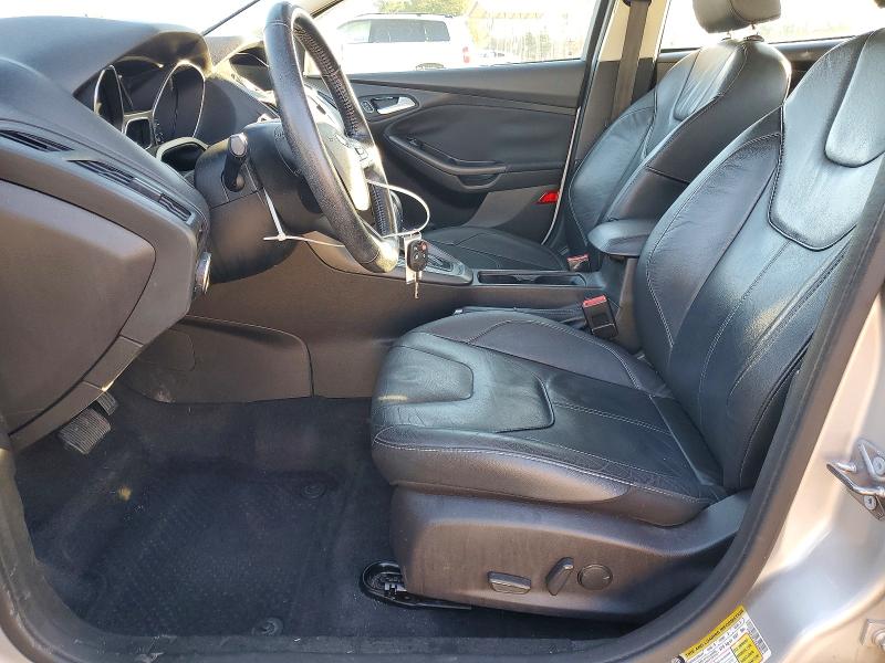 Фото 7 - FORD FOCUS