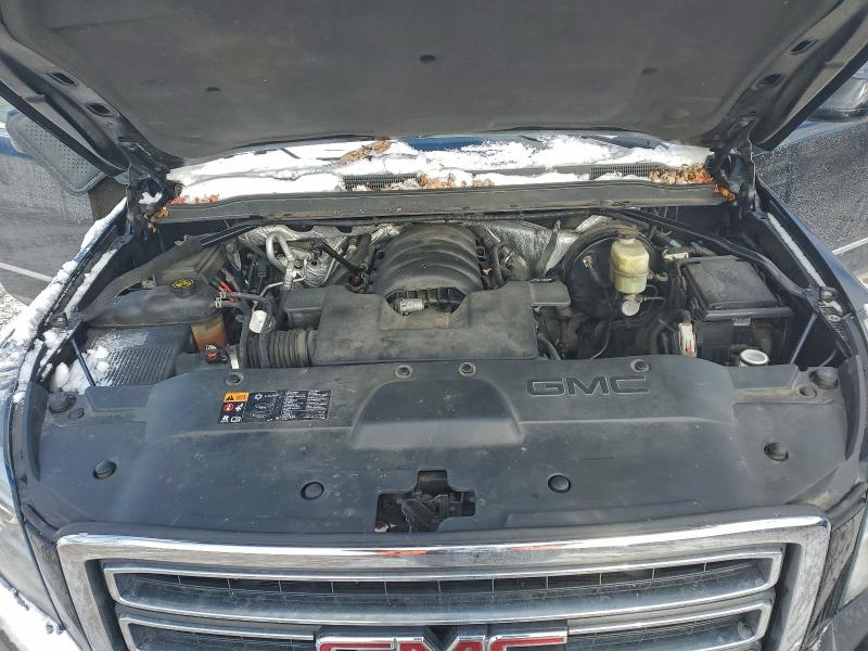 Фото 12 - GMC YUKON