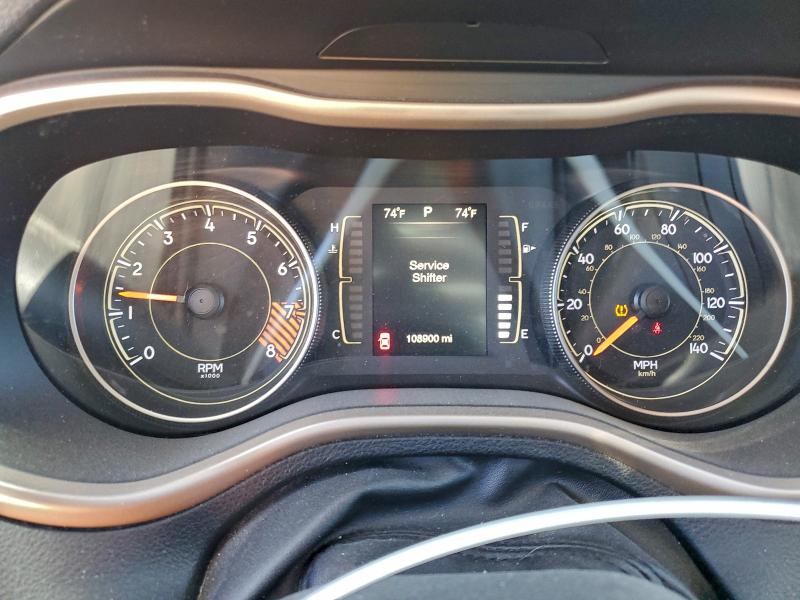 Фото 9 - JEEP GRAND CHER