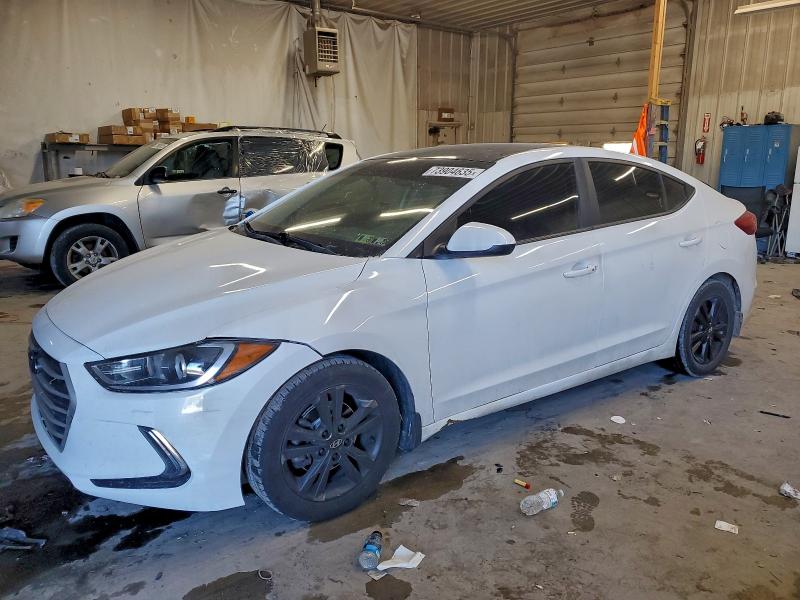 Фото 1 - HYUNDAI ELANTRA