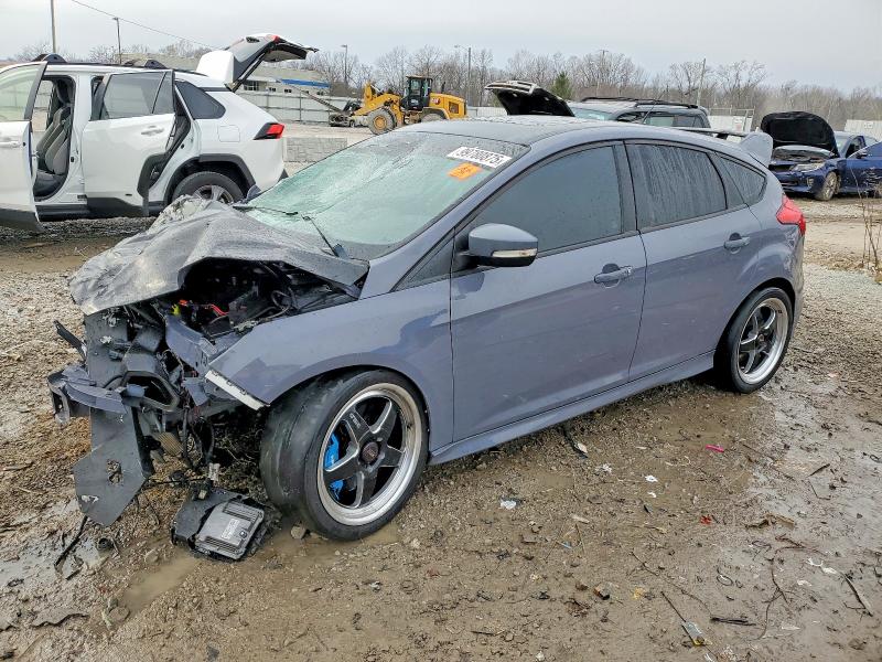 Фото 1 - FORD FOCUS