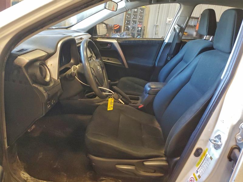 Фото 7 - TOYOTA RAV4