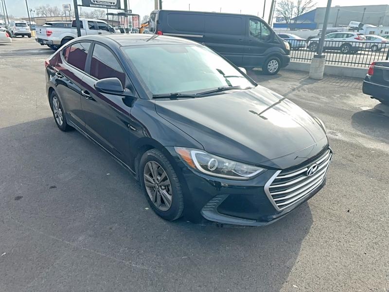 Фото 1 - HYUNDAI ELANTRA