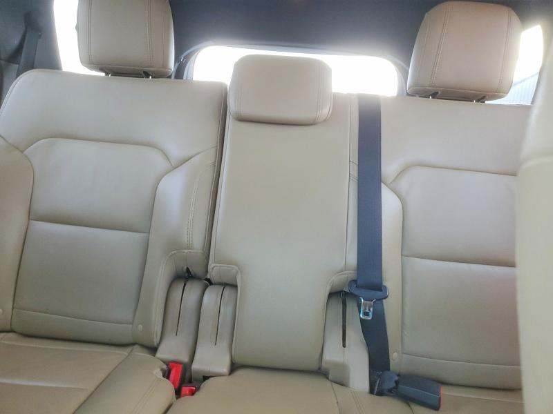 Фото 10 - FORD EXPLORER