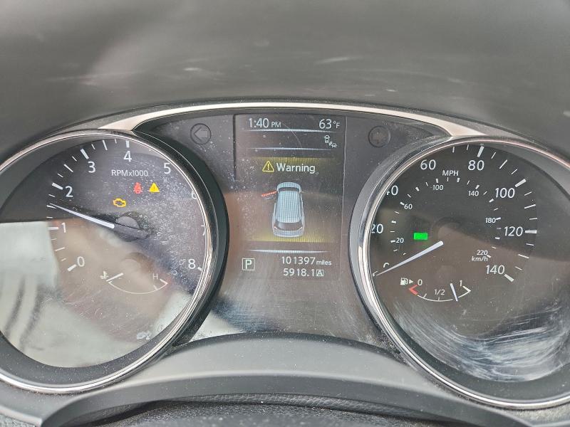 Фото 9 - NISSAN ROGUE