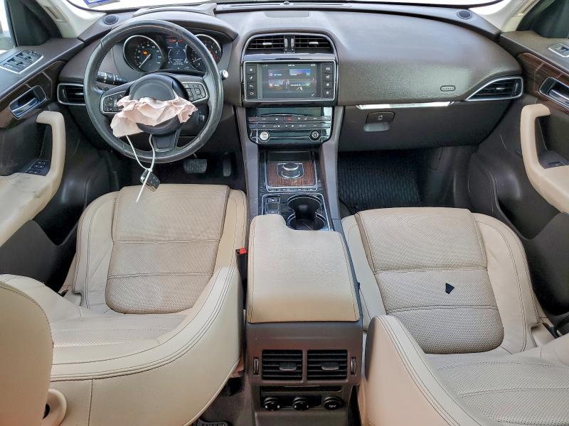 Фото 8 - JAGUAR F-PACE