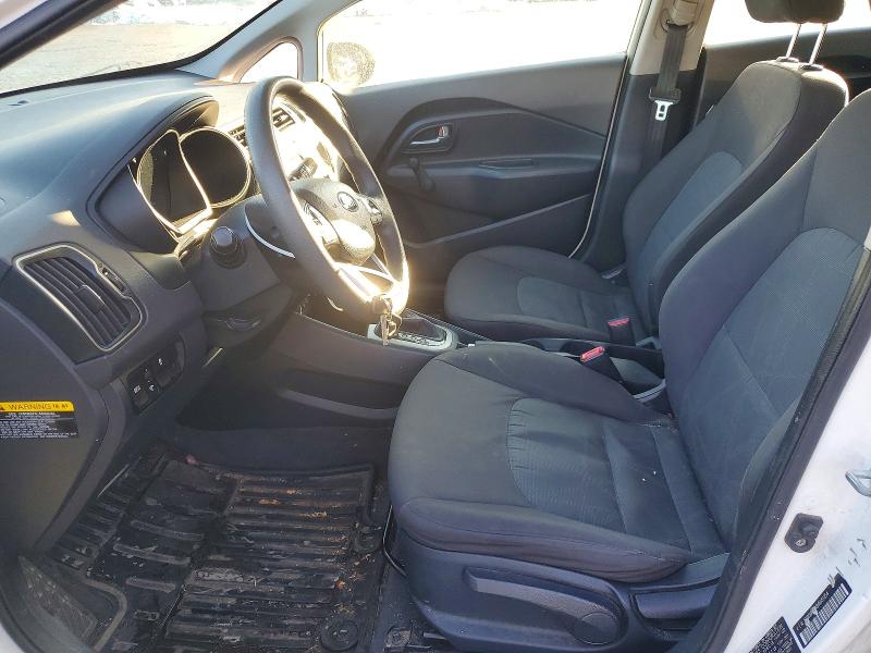Фото 7 - KIA RIO