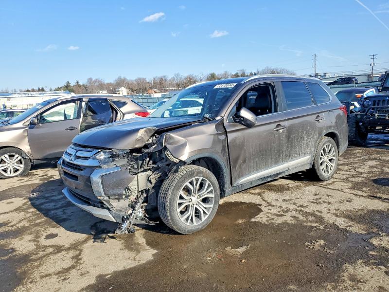 Фото 1 - MITSUBISHI OUTLANDER