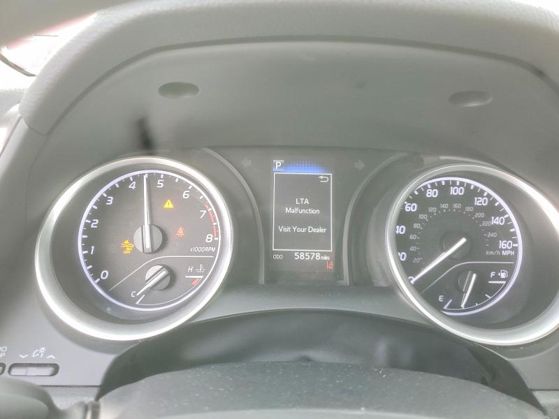 Фото 9 - TOYOTA CAMRY