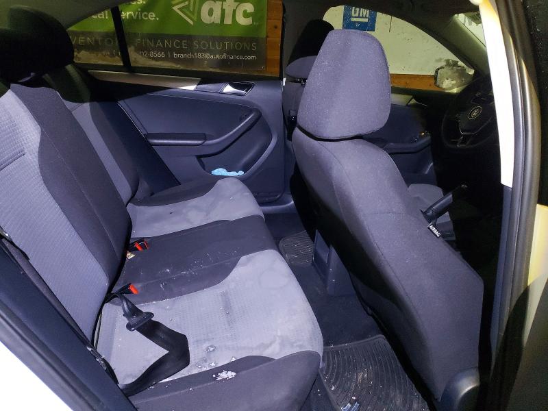 Фото 10 - VOLKSWAGEN JETTA