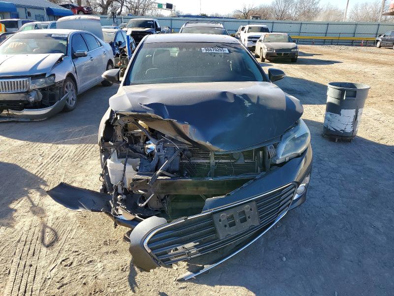 Фото 5 - TOYOTA AVALON