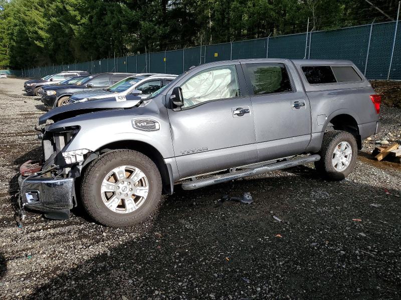 Фото 1 - NISSAN TITAN