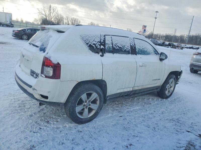 Фото 3 - JEEP COMPASS