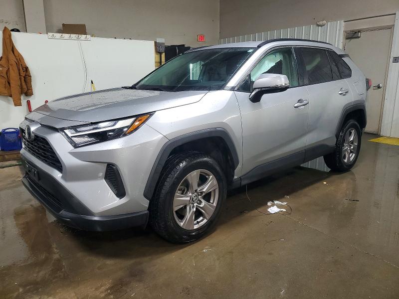 Фото 1 - TOYOTA RAV4