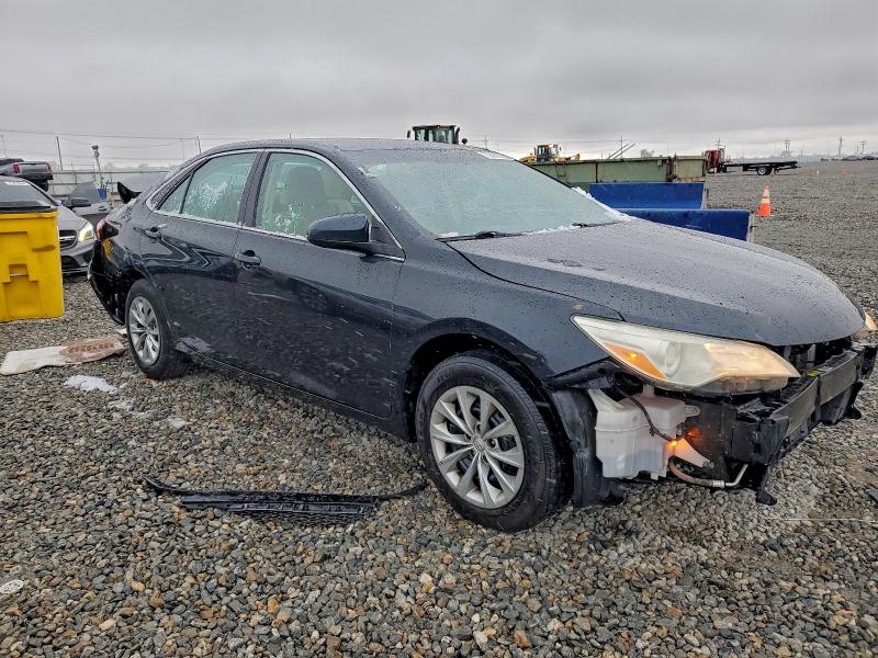 Фото 4 - TOYOTA CAMRY