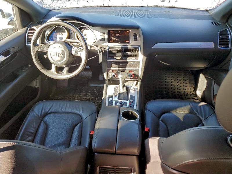 Фото 8 - AUDI Q7