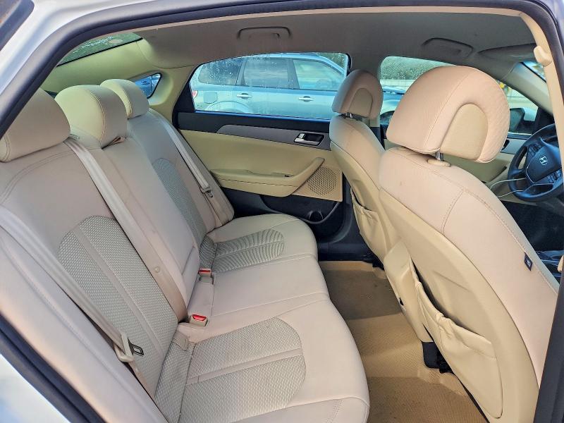 Фото 10 - HYUNDAI SONATA