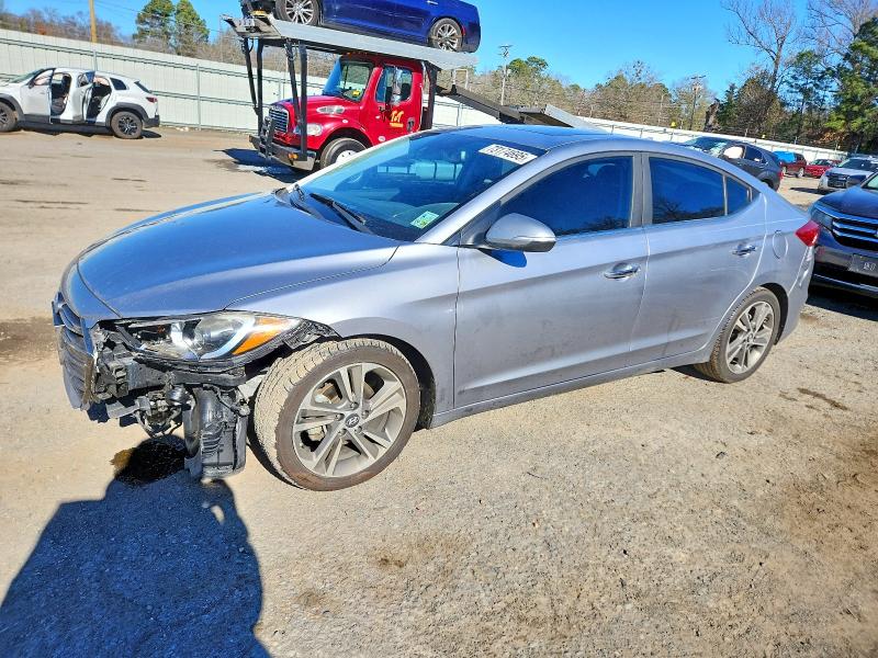 Фото 1 - HYUNDAI ELANTRA