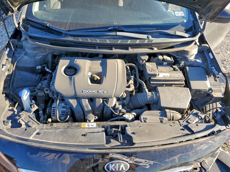 Фото 11 - KIA FORTE