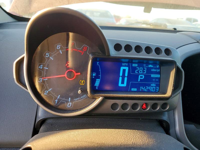 Фото 9 - CHEVROLET SONIC