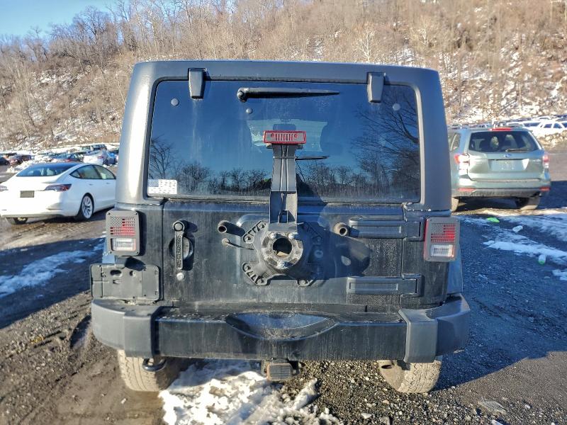 Фото 6 - JEEP WRANGLER