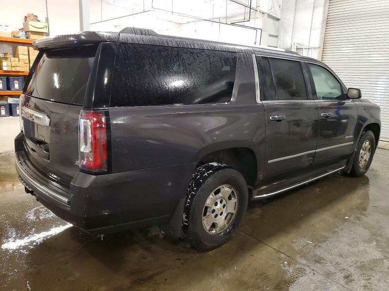 Фото 3 - GMC YUKON