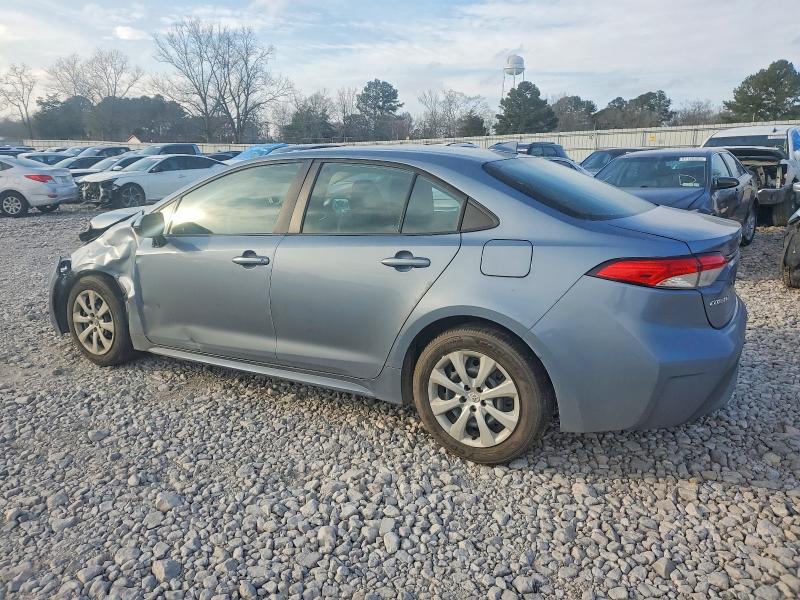 Фото 2 - TOYOTA COROLLA