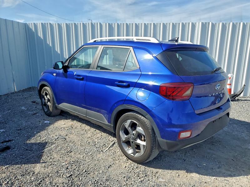 Фото 2 - HYUNDAI VENUE