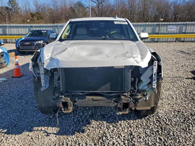 Фото 5 - GMC YUKON