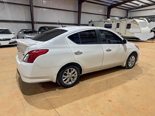 Фото 4 - NISSAN VERSA