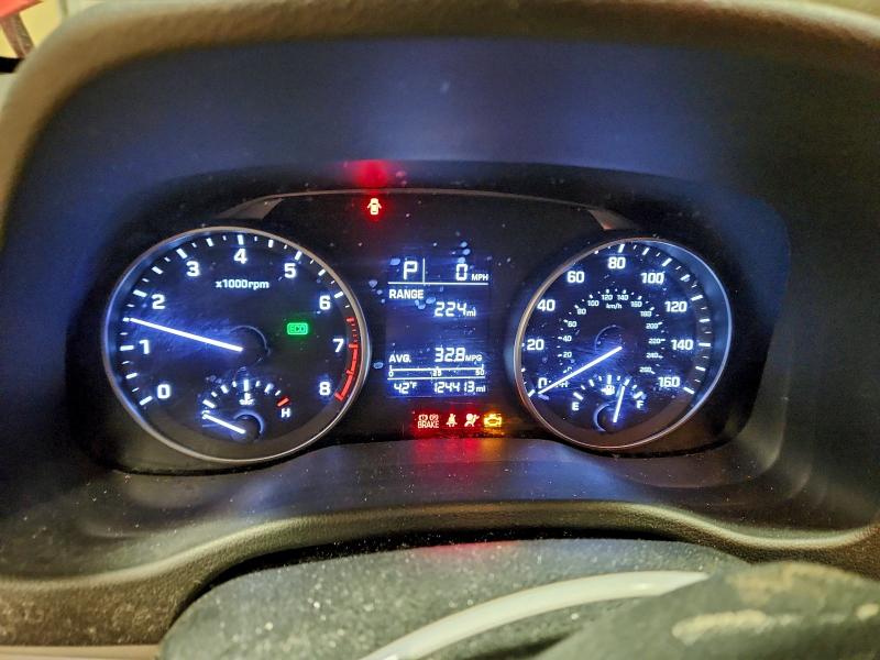 Фото 9 - HYUNDAI ELANTRA