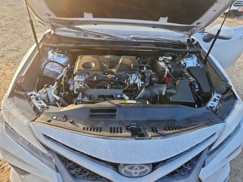 Фото 11 - TOYOTA CAMRY