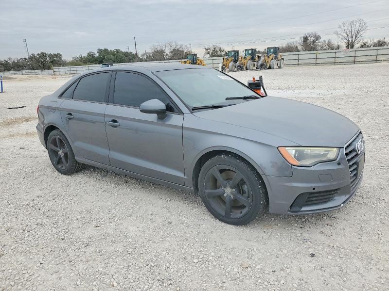 Фото 4 - AUDI A3