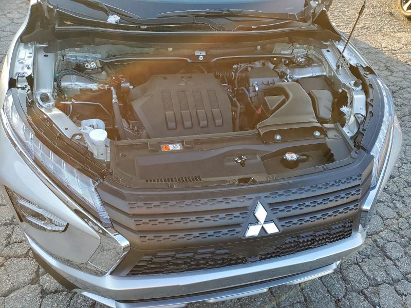 Фото 12 - MITSUBISHI ECLIPSE