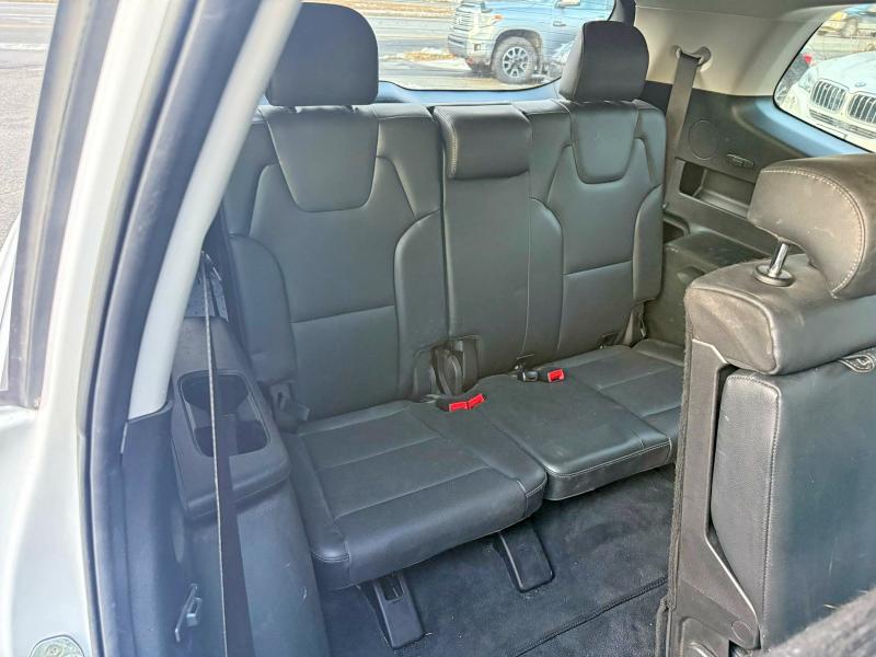 Фото 12 - KIA TELLURIDE