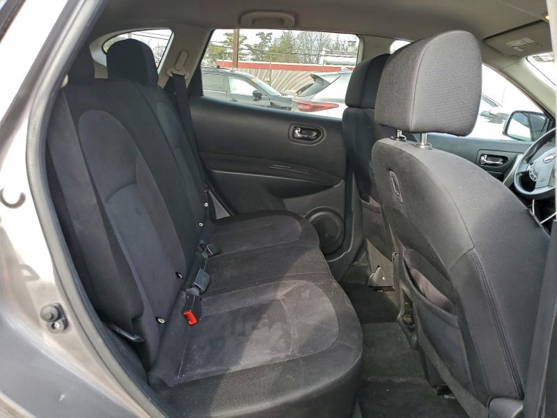 Фото 10 - NISSAN ROGUE