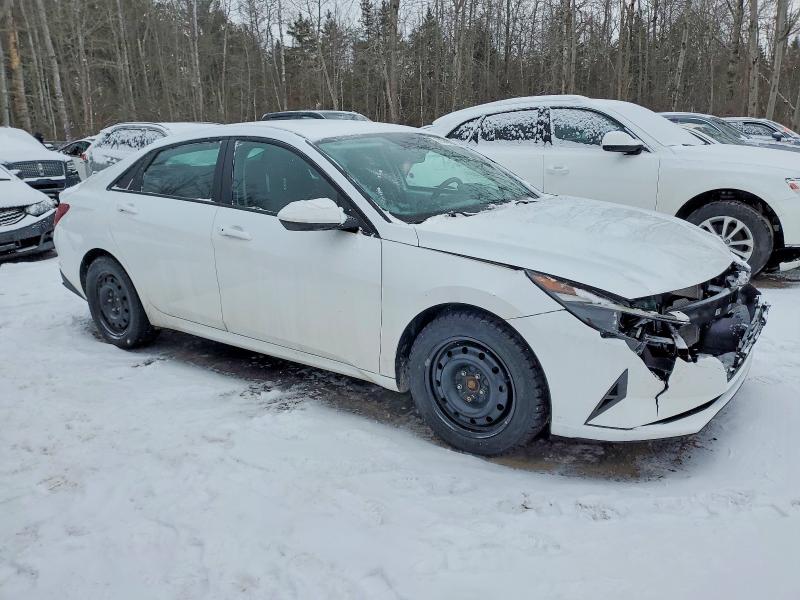 Фото 4 - HYUNDAI ELANTRA