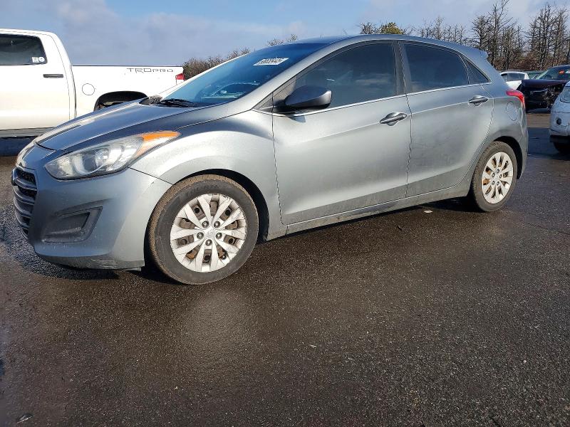 Фото 1 - HYUNDAI ELANTRA