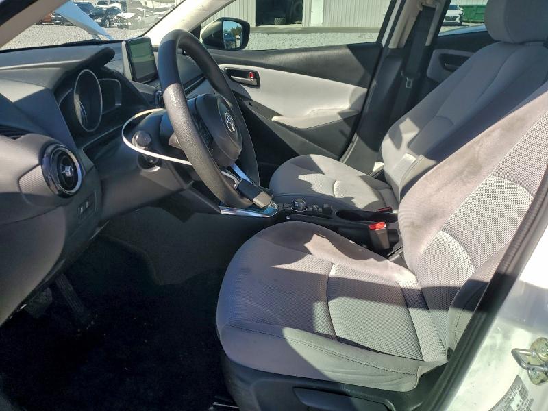 Фото 7 - TOYOTA YARIS