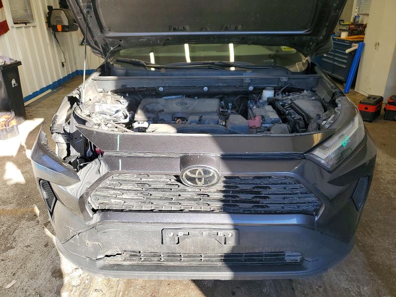 Фото 12 - TOYOTA RAV4