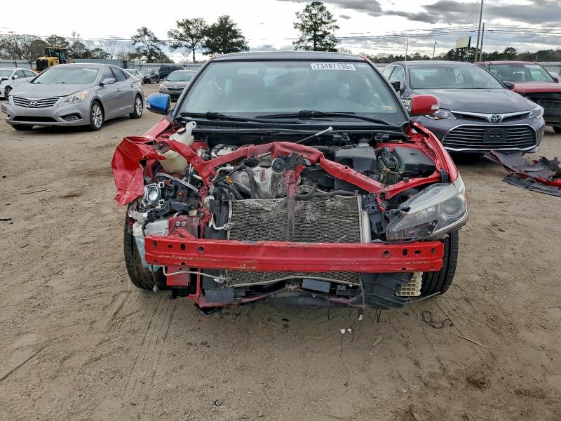 Фото 5 - TOYOTA SCION